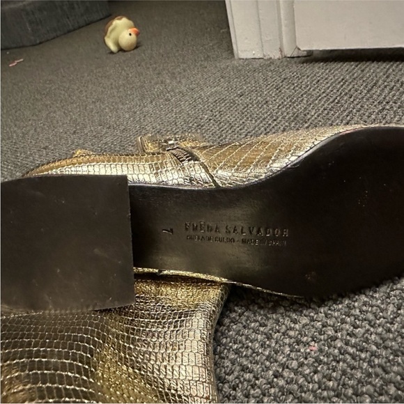 Freda Salvador Rare Gold Boots - Picture 3 of 5